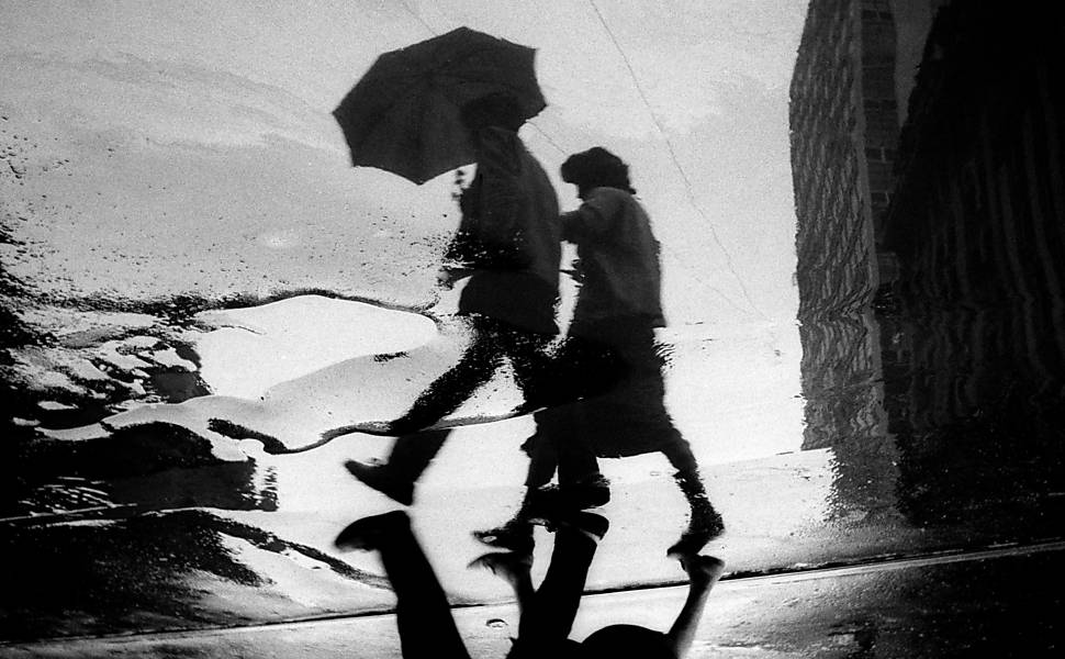 Minha vida, meus mortos, meus caminhos tortos