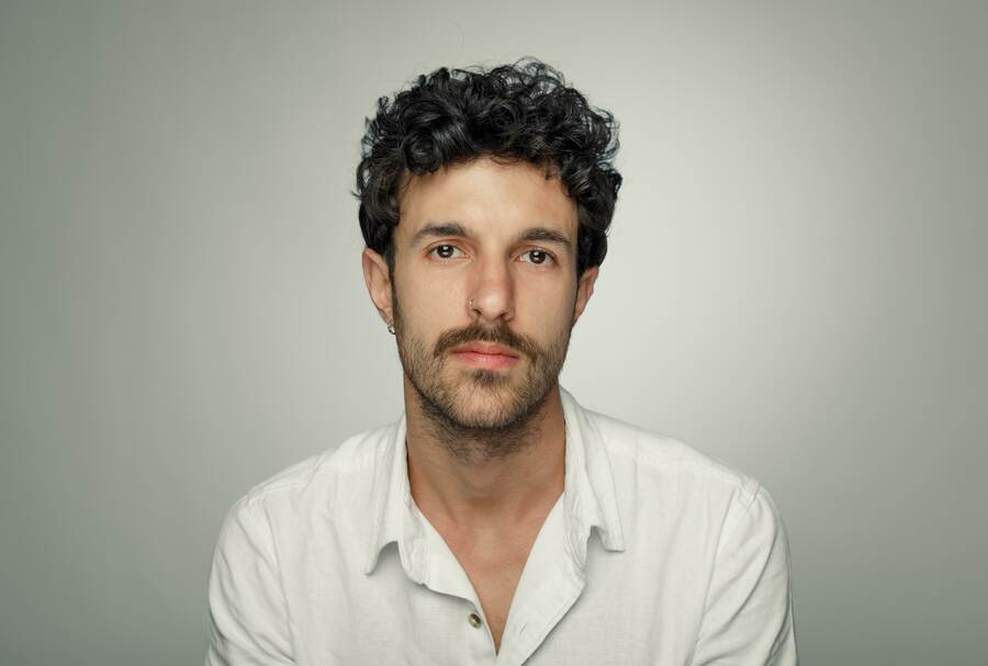 O mundo está acabando faz tempo: Sobre ‘Tarde no Planeta’, de Leonardo Piana