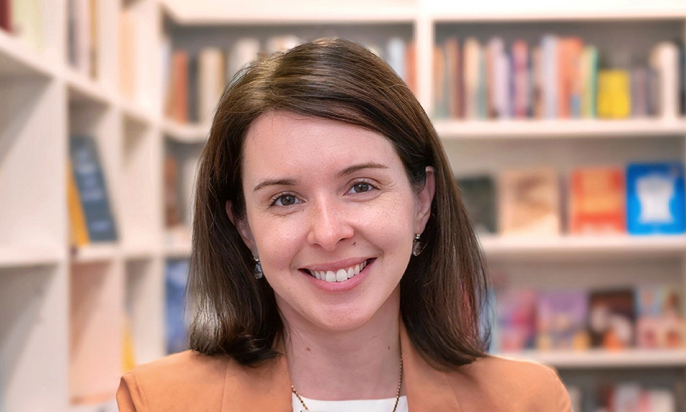 “A escrita sempre foi o meu principal instrumento de cura”, diz Flavia Camargo que se apresenta como ‘Escritora e Mãe’