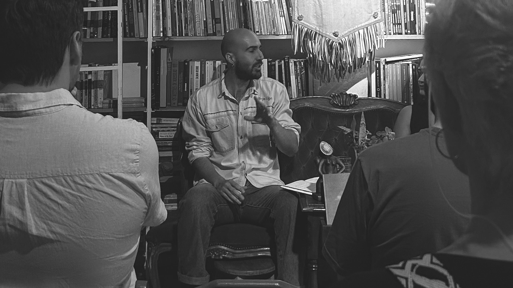 Deus menino: uma leitura de “Coração Pequeno”, de Gabriel Stroka Ceballos