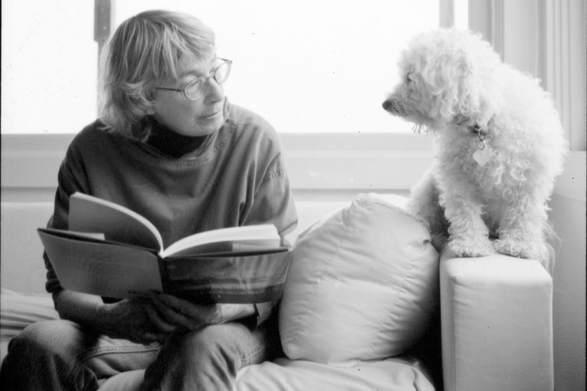 Talvez o poema seja o mundo sem nós no mundo: primeira coletânea de Mary Oliver é publicada no Brasil