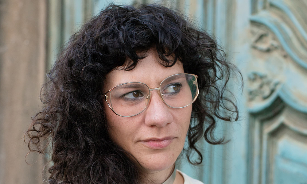 Nos labirintos do judiciário brasileiro: Sobre ‘Cláudia Vera feliz natal’, de Mariana Salomão Carrara